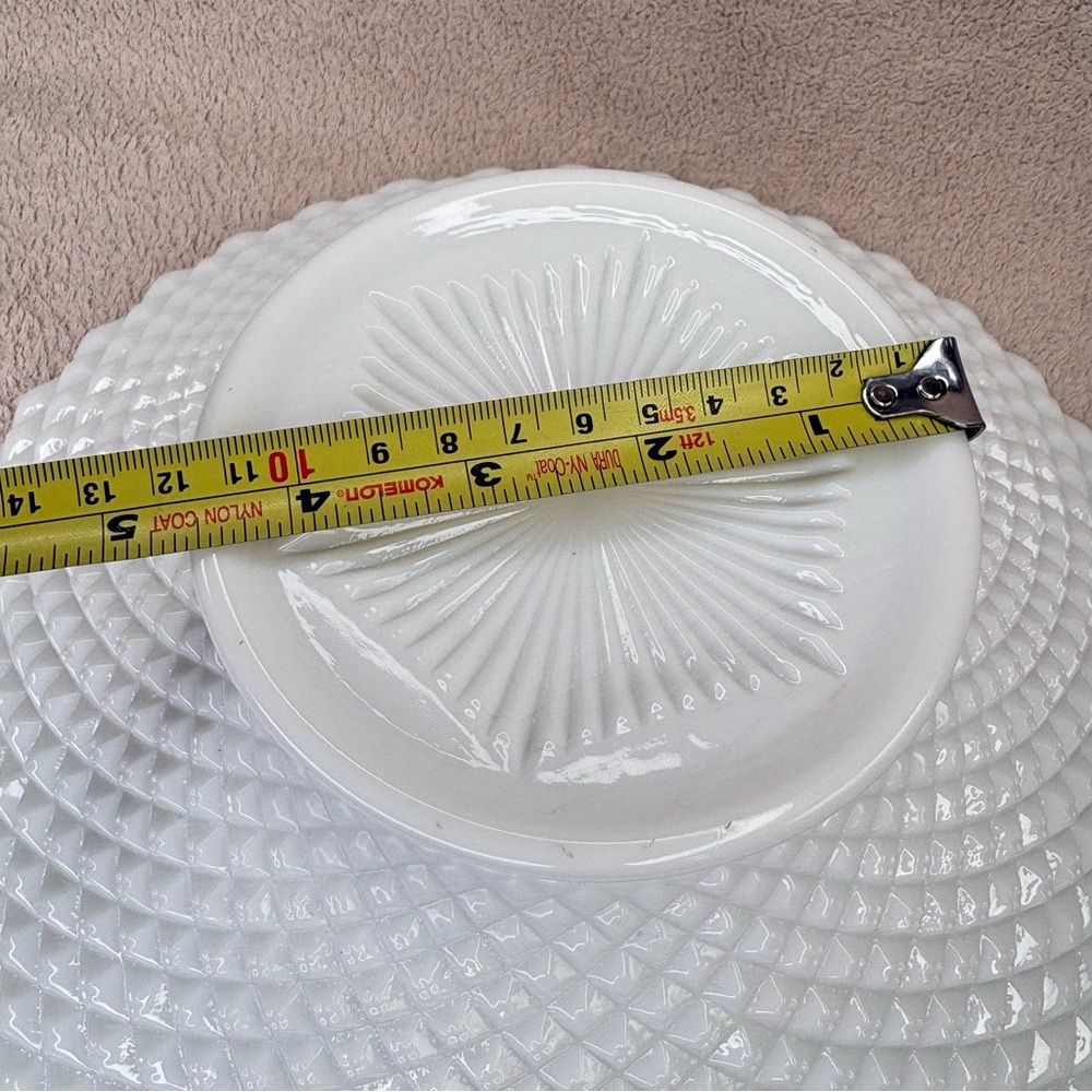 Vintage Milk Glass Large Decorative Bowl White Diamond Cut Pattern Round VTG - Picture 11 of 11